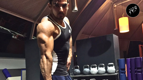 De Beste 23 Bicep en Tricep Oefeningen voor Grotere Armen!